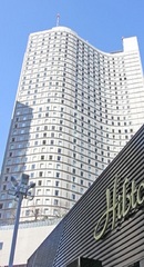 新宿3